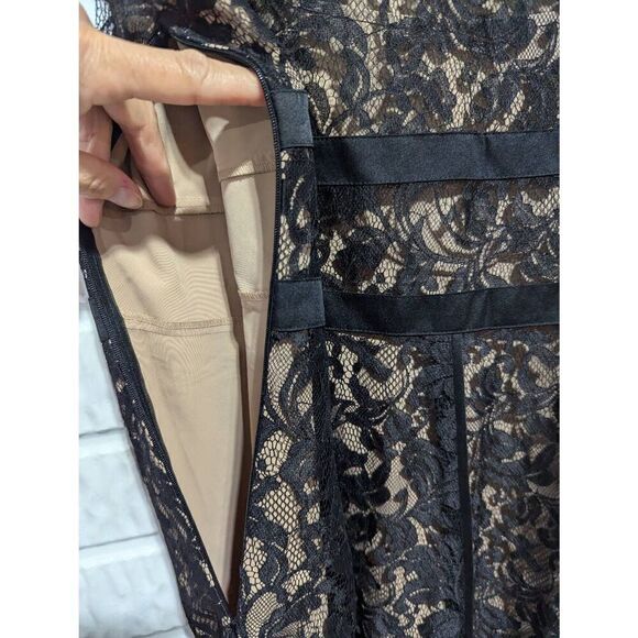 Loft Women's Black Lace & Nude Colored Lining V-Neck Cap-Sleeve Shift Dress Size - Picture 5 of 7